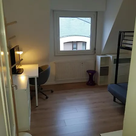 Studio Elisabeth Centre Apartment